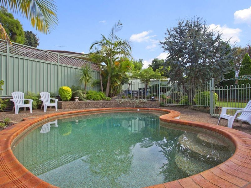 28 Beaumaris Drive, Menai NSW 2234