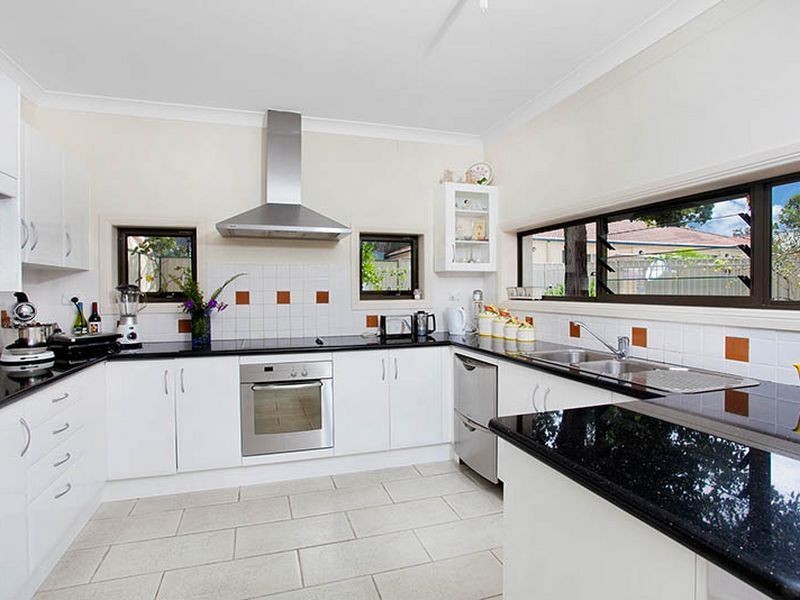 3 Parkwood Drive, Menai NSW 2234