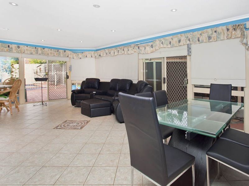 4 Miller Place, Menai NSW 2234