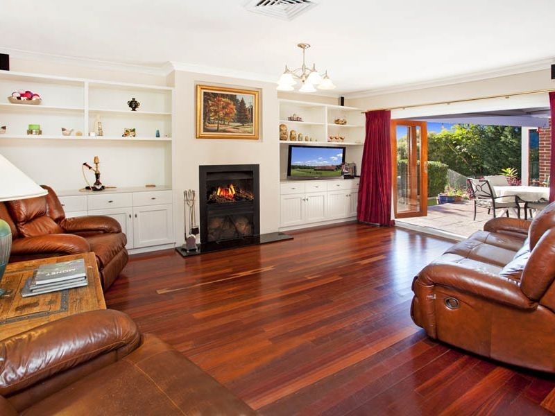 8 Edwards Place, Barden Ridge NSW 2234