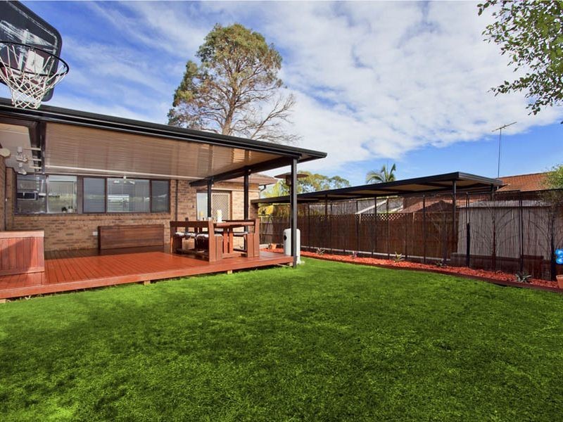 4 Boronga Close, Bangor NSW 2234