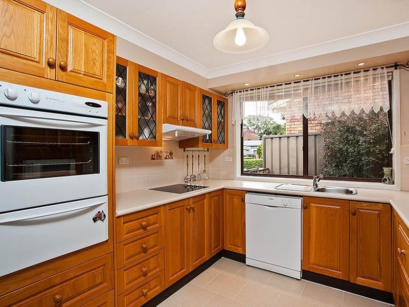 8 Jackson Close, Menai NSW 2234