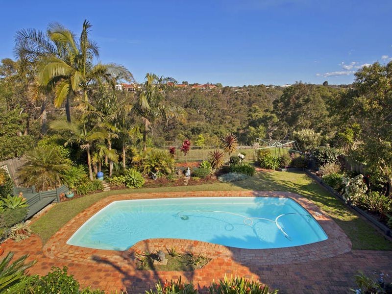 4 Bampton Avenue, Illawong NSW 2234