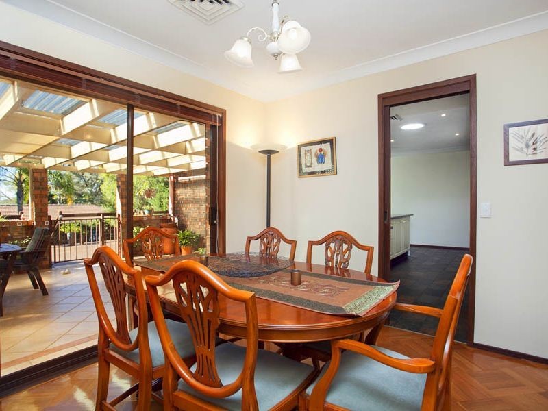 10 Austin Street, Illawong NSW 2234