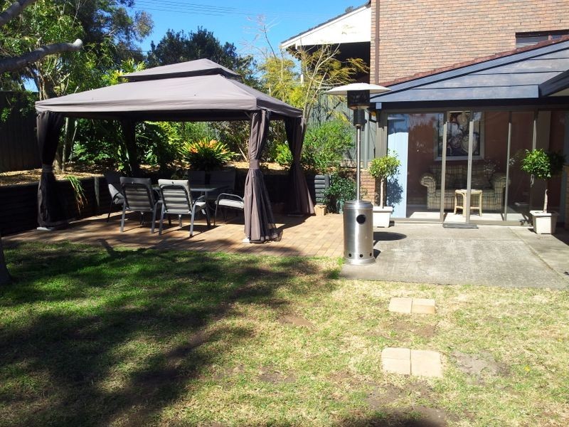 20 Bella Vista Street, Heathcote NSW 2233