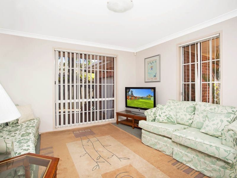 16 Allison Crescent, Menai NSW 2234