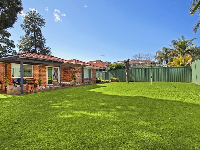 16 Allison Crescent, Menai NSW 2234