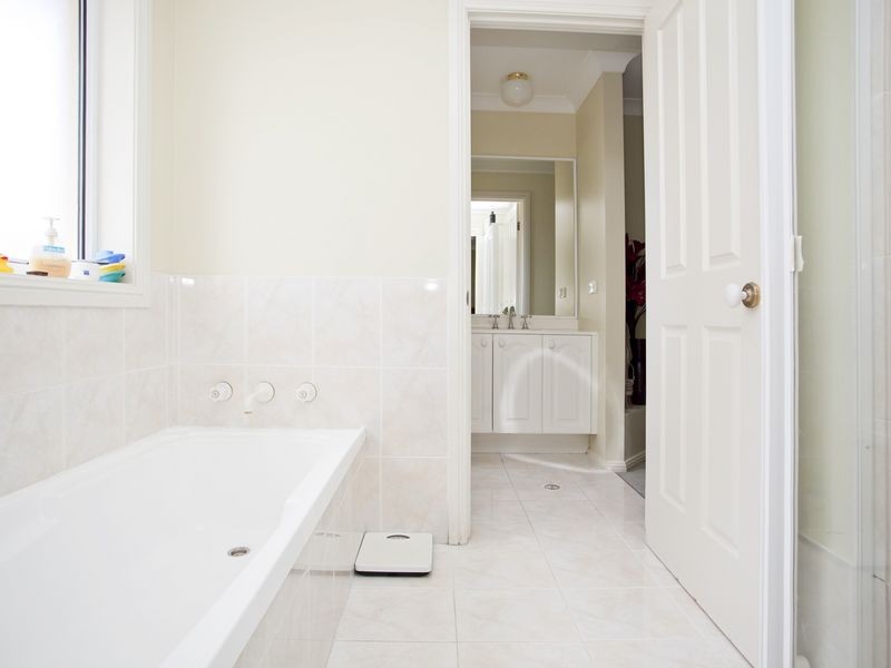 7 Schofield Place, Menai NSW 2234