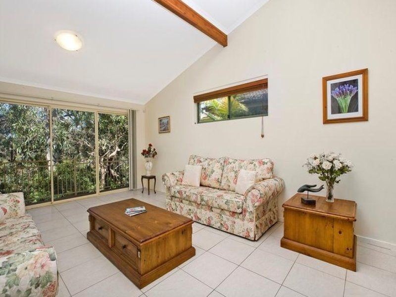 26 Connor Place, Illawong NSW 2234