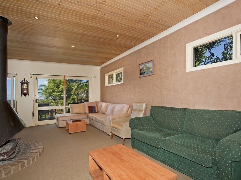 5 Wilbung Road, Illawong NSW 2234