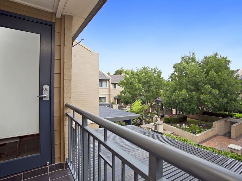 3/11-17 Acton Street, Sutherland NSW 2232