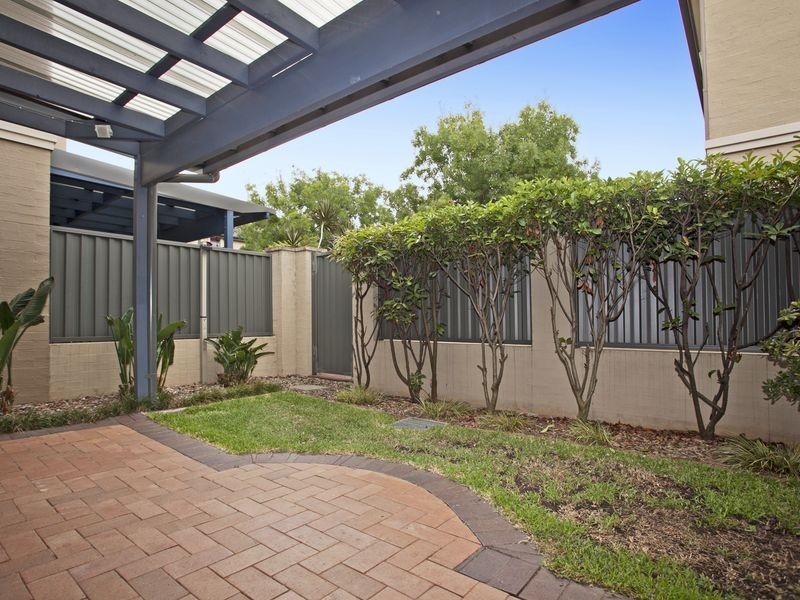 3/11-17 Acton Street, Sutherland NSW 2232