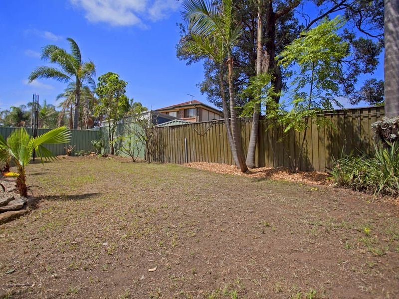 18 Allison Crescent, Menai NSW 2234