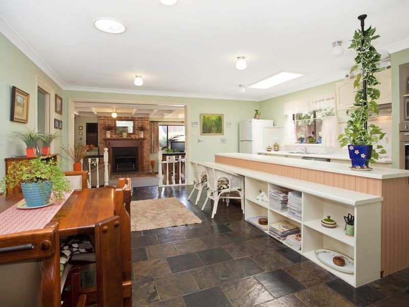 33 Casuarina Road, Alfords Point NSW 2234