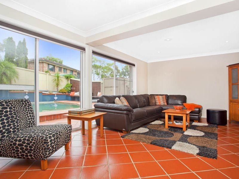 45 Royal Oak Drive, Alfords Point NSW 2234