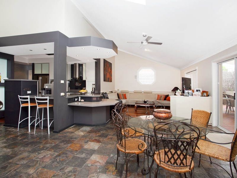 45 Royal Oak Drive, Alfords Point NSW 2234