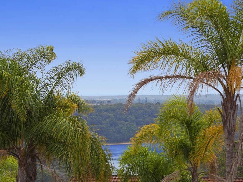 45 Royal Oak Drive, Alfords Point NSW 2234
