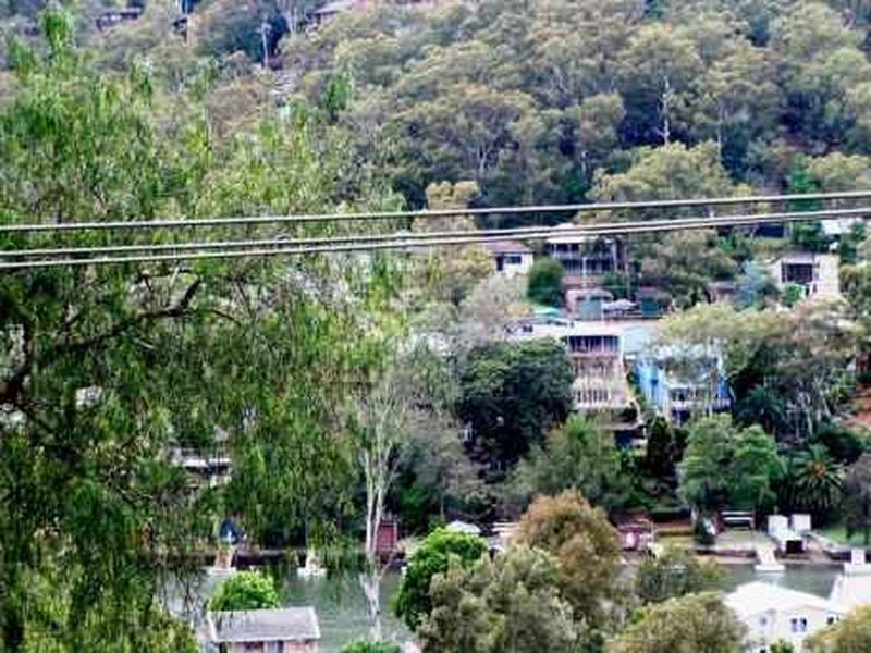 107 Prices Circuit, Woronora NSW 2232