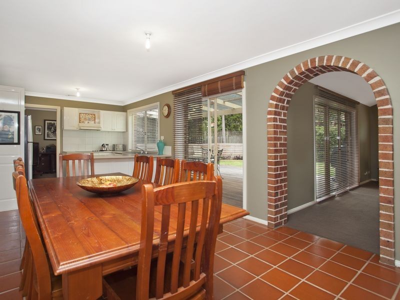 11 Appletree Place, Menai NSW 2234