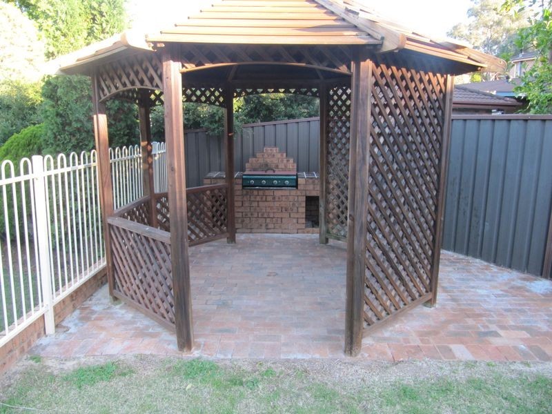 52 Old Ferry Road, Illawong NSW 2234