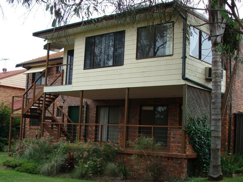 23 Hall Drive, Menai NSW 2234