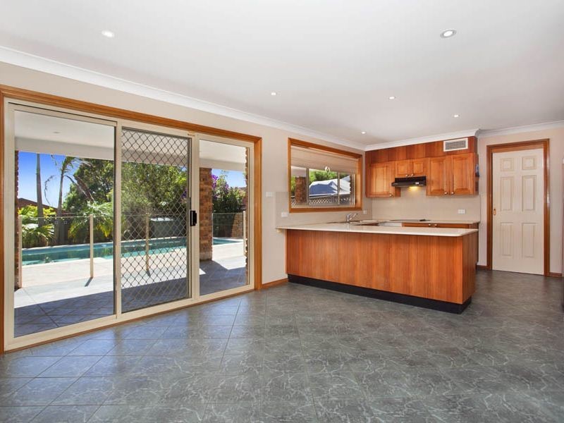 32 Elkhorn Place, Alfords Point NSW 2234