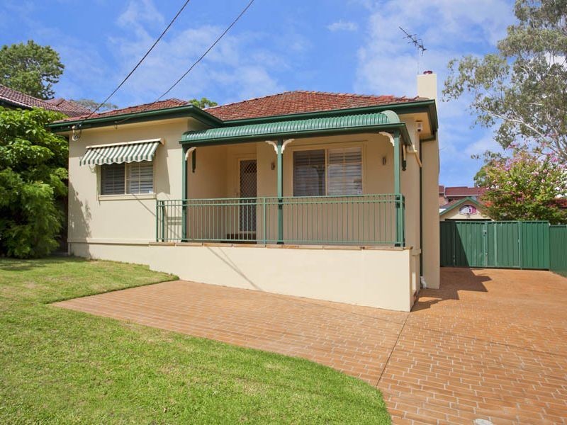 71 Henry Lawson Drive, Peakhurst NSW 2210