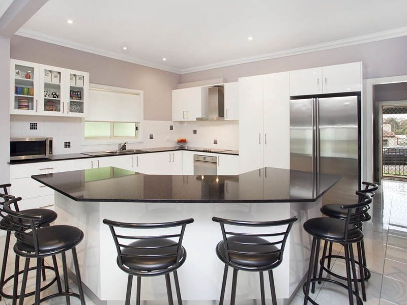 71 Henry Lawson Drive, Peakhurst NSW 2210