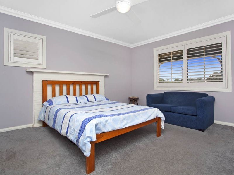 71 Henry Lawson Drive, Peakhurst NSW 2210