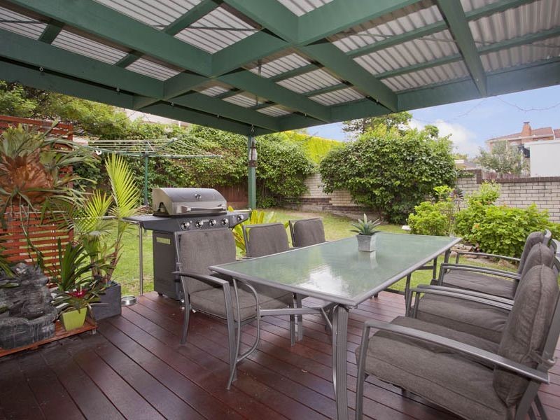 71 Henry Lawson Drive, Peakhurst NSW 2210