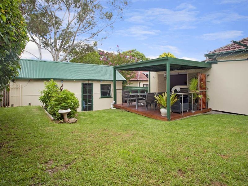 71 Henry Lawson Drive, Peakhurst NSW 2210