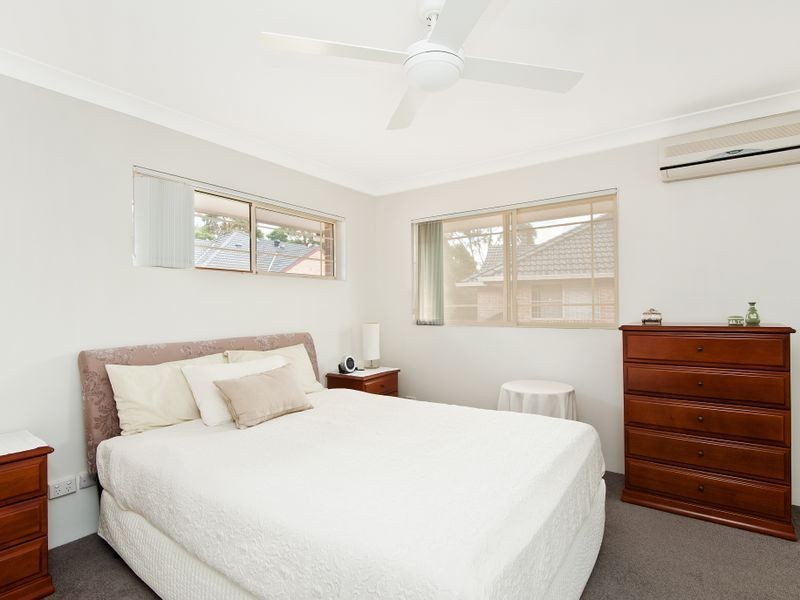 2/24 Arnold Place, Menai NSW 2234