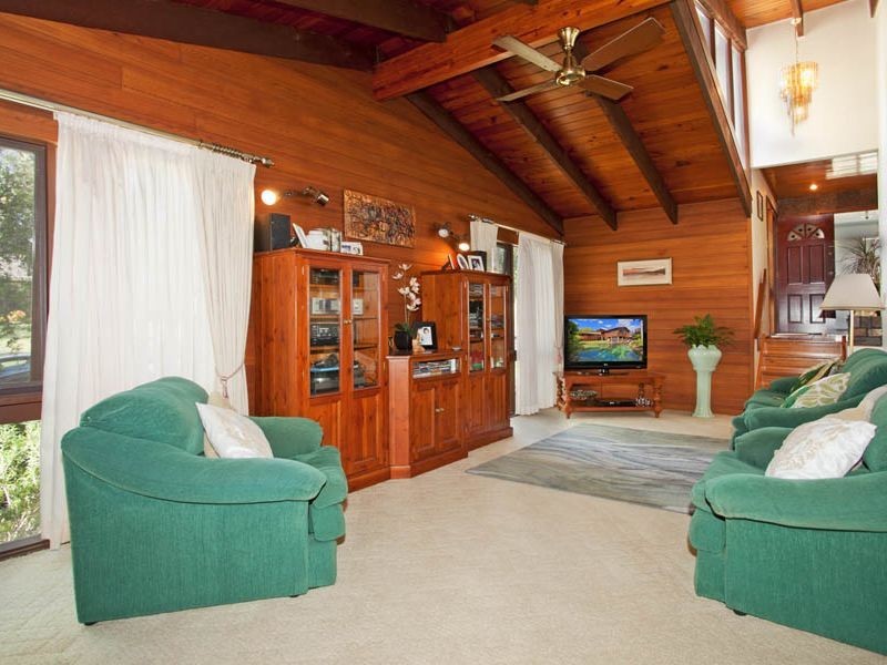 13 McCabe Place, Menai NSW 2234