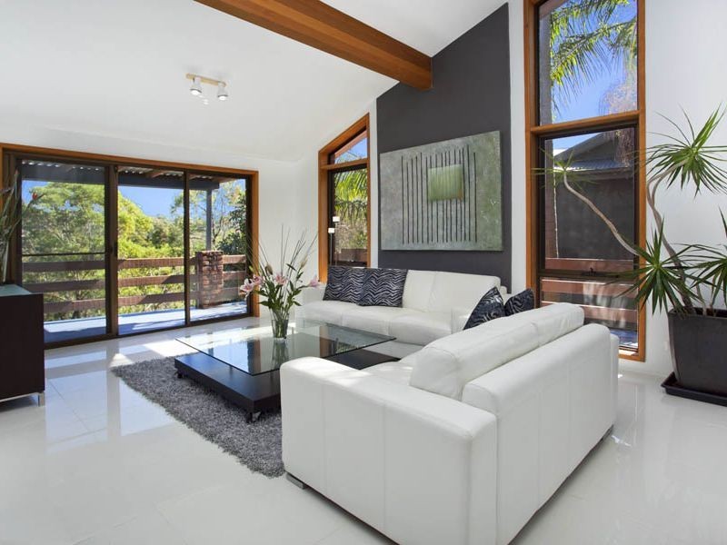 6 Portland Close, Illawong NSW 2234