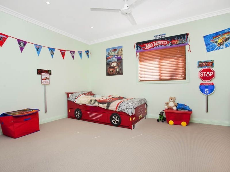 96 Fairview Avenue, Engadine NSW 2233