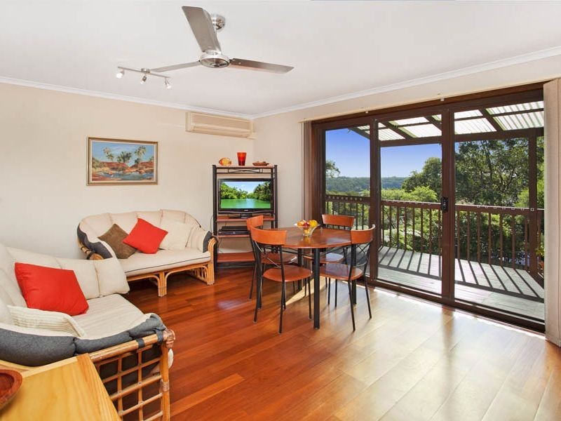 3 Stuart Close, Illawong NSW 2234