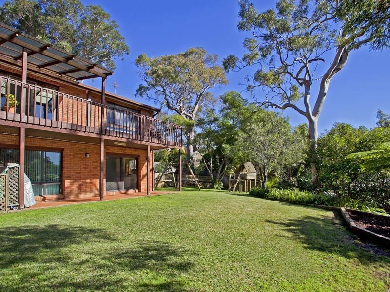 3 Stuart Close, Illawong NSW 2234