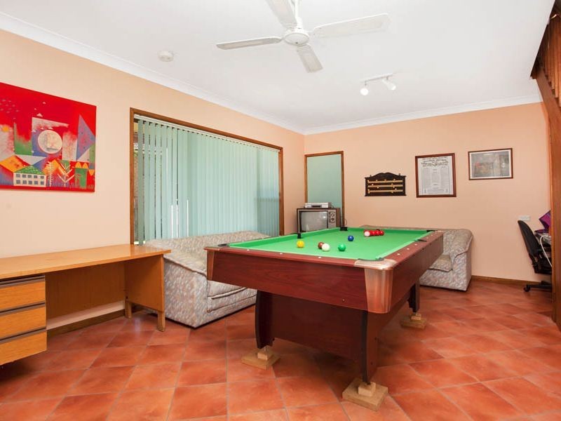 3 Stuart Close, Illawong NSW 2234