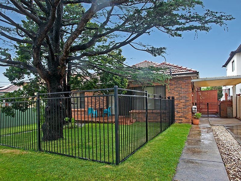 44 Gold Street, Blakehurst NSW 2221