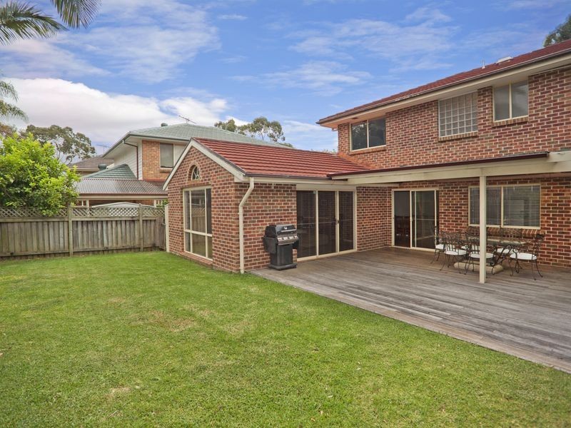 11 Appletree Place, Menai NSW 2234