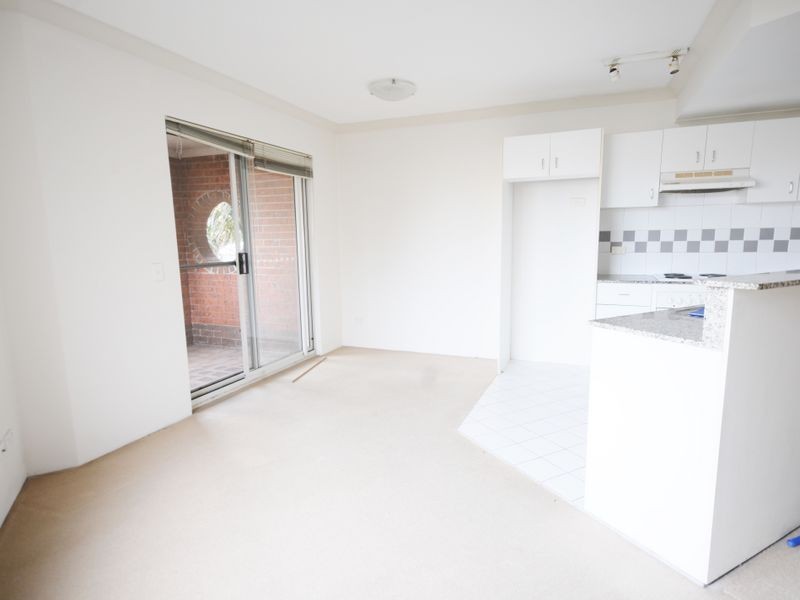 12/274-300 Anzac Pde, Kensington NSW 2033