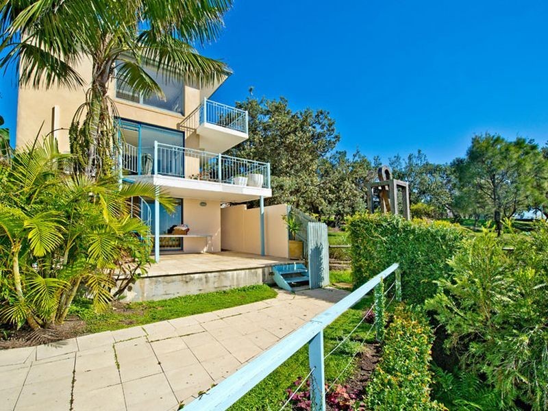 2-4 Sandridge Street, Bondi NSW 2026