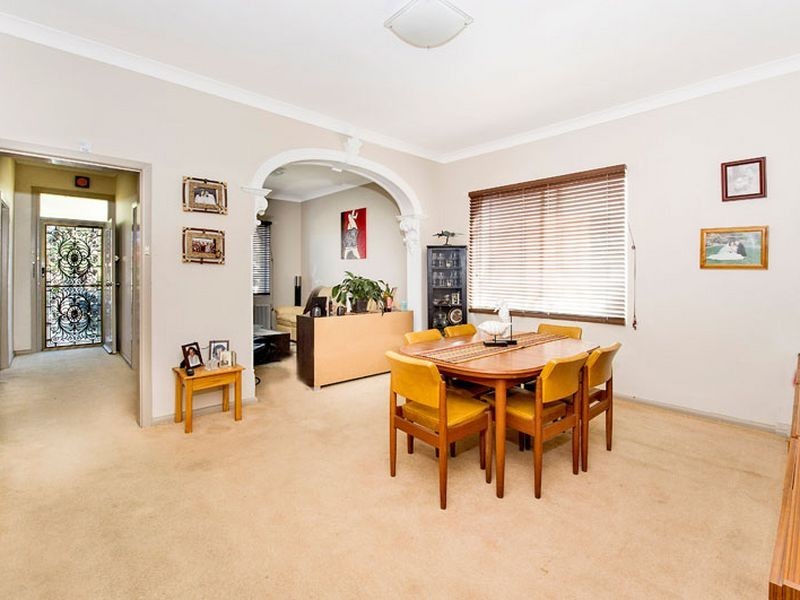 12 Langlee Ave, Waverley NSW 2024