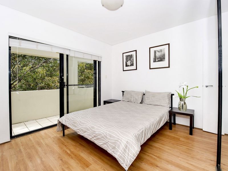 2/337 Old South Head Road, North Bondi NSW 2026