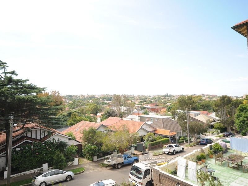 2/48 Coogee Bay Road, Coogee NSW 2034