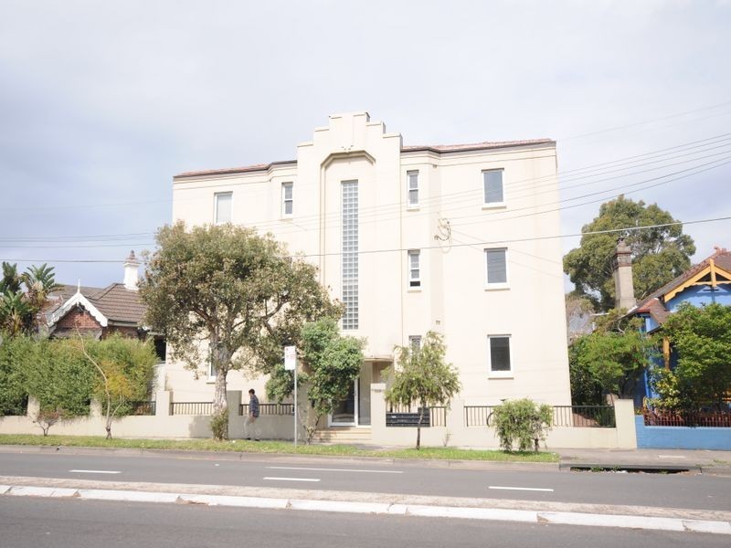 8/149 Old  South Head Rd, Bondi Junction NSW 2022