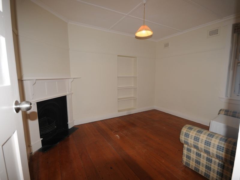 1/15 Fowler, Camperdown NSW 2050