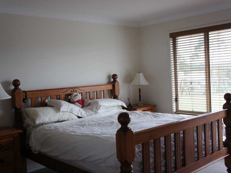 26 Pat Slattery Place, Lowood QLD 4311