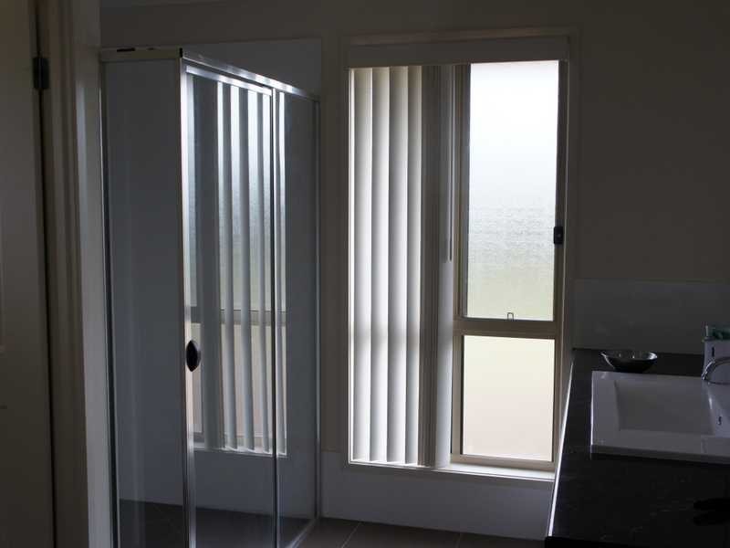 26 Pat Slattery Place, Lowood QLD 4311