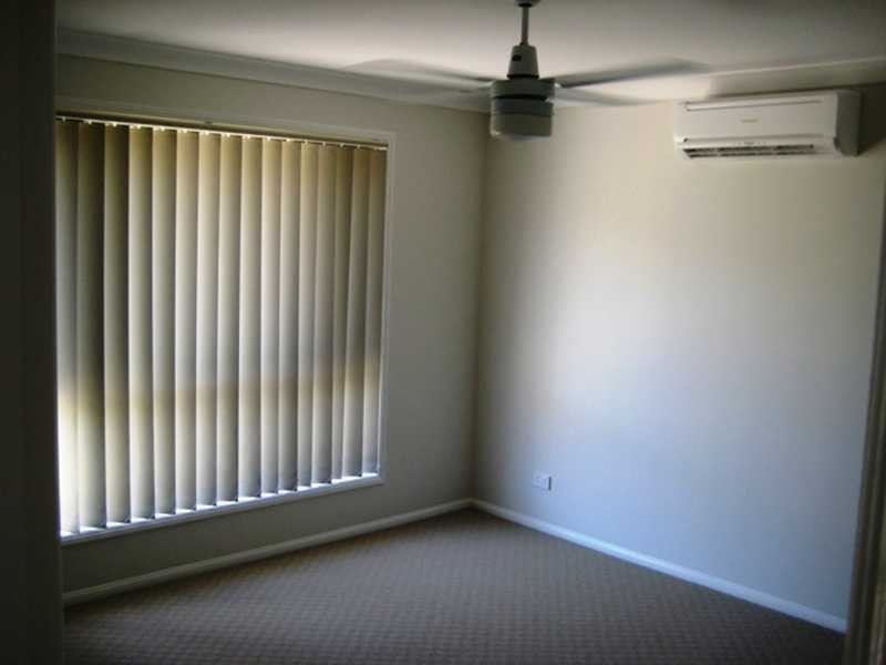 9 Willowood Place, Fernvale QLD 4306